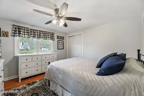 40 Debra Ave, Lee, MA 01238 photo 15