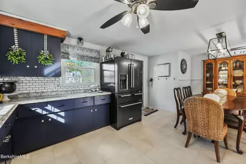 40 Debra Ave, Lee, MA 01238 photo 13