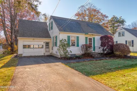 60 Oak Street Ext, Dalton, MA 01226