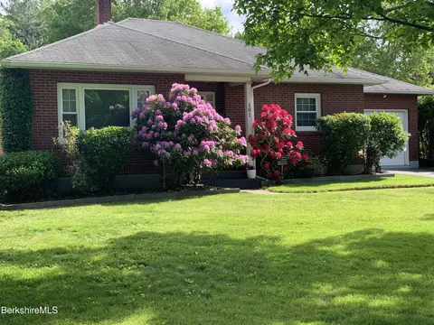 101 Gamwell Ave, Pittsfield, MA 01201
