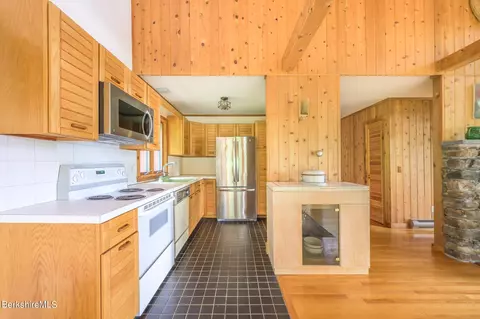 29 Lakeside Dr, Tyringham, MA 01264 photo 13