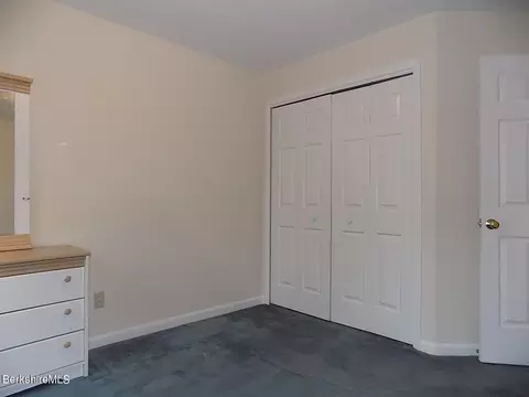 190 E Center St, Lee, MA 01238 photo 25