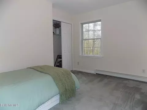 190 E Center St, Lee, MA 01238 photo 26