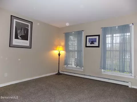 190 E Center St, Lee, MA 01238 photo 8