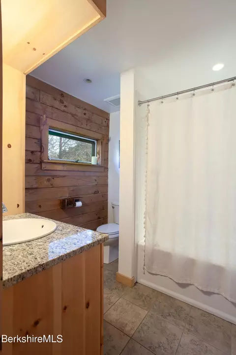 647 Silver St, Sheffield, MA 01257 photo 18