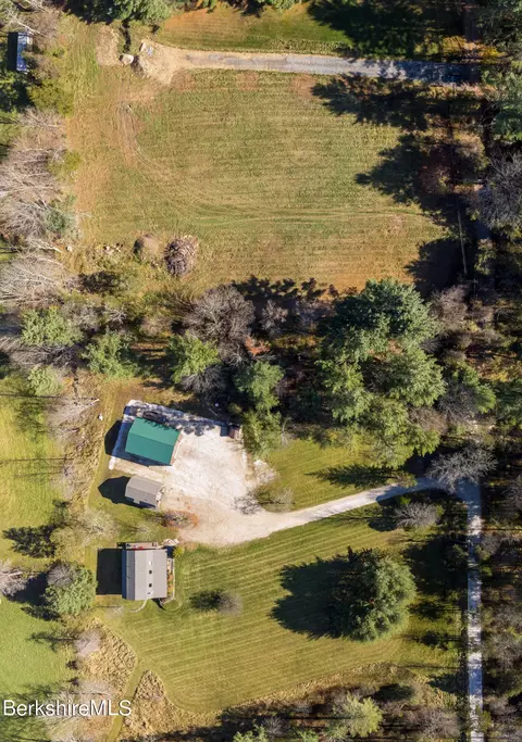 647 Silver St, Sheffield, MA 01257 photo 3