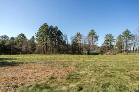 647 Silver St, Sheffield, MA 01257 photo 5