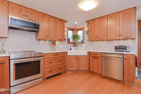 1411 North St, Windsor, MA 01270 photo 10