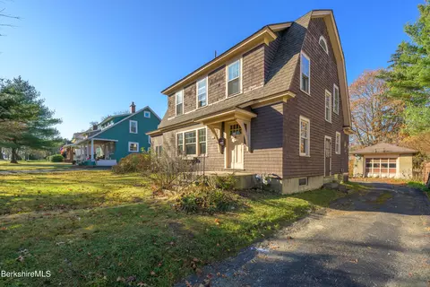 88 Northumberland Rd, Pittsfield, MA 01201
