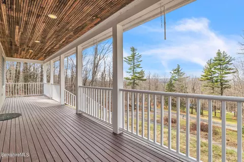 7 Ash Ln, Peru, MA 01235 photo 9