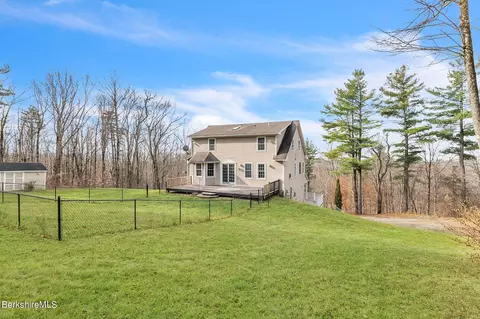 7 Ash Ln, Peru, MA 01235 photo 42