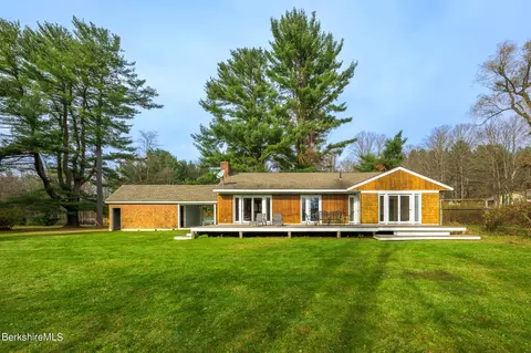 1 Furnace Rd, West Stockbridge, MA 01266