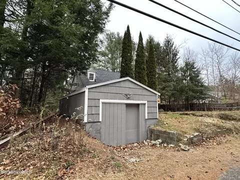 713 E Otis Rd, Otis, MA 01253 photo 3