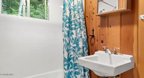 309 Main Rd, Tyringham, MA 01264 photo 7