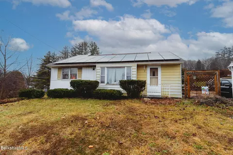 2 Woods Dr, Adams, MA 01220