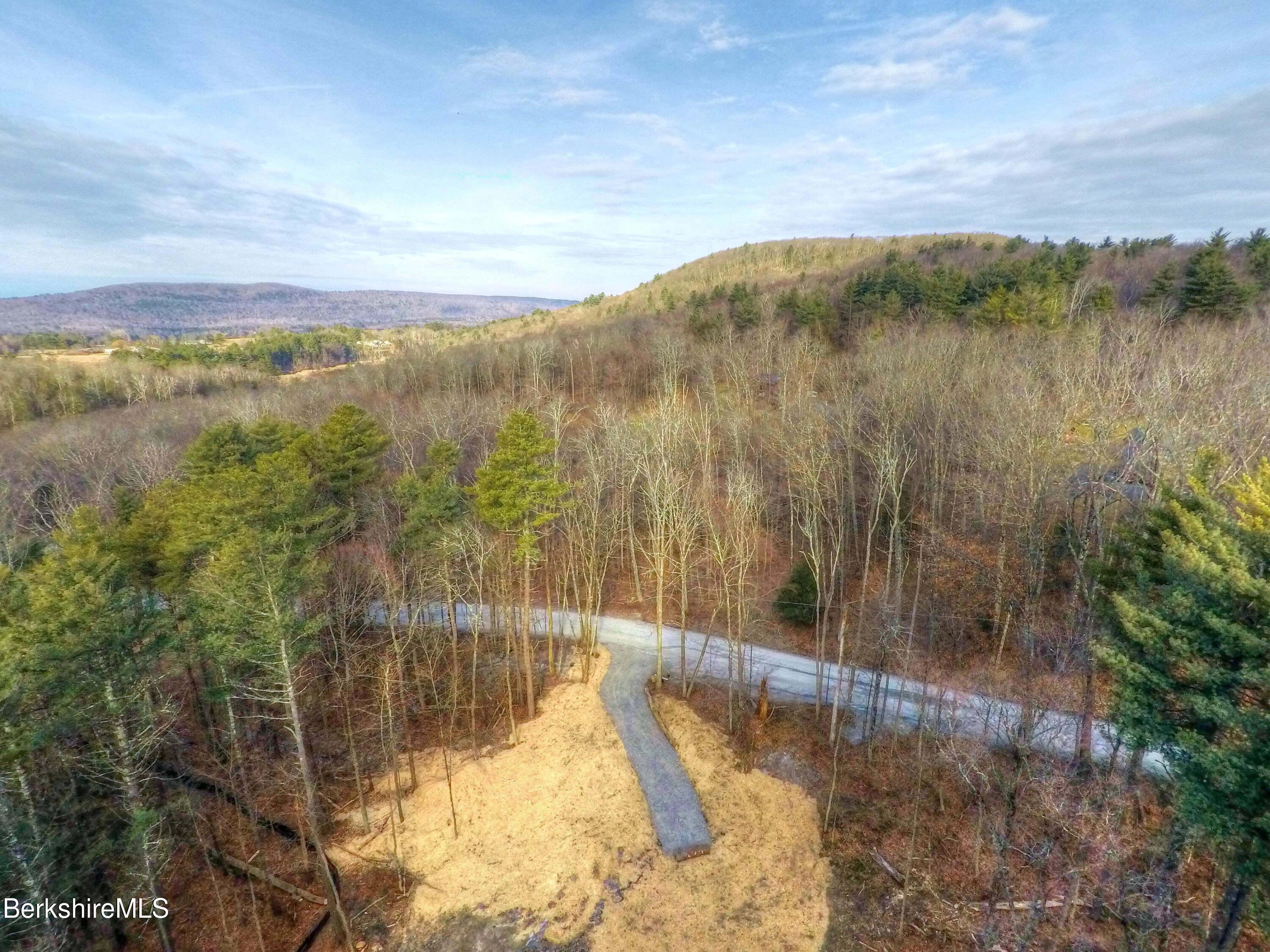 13 Rattlesnake Mtn Rd  
