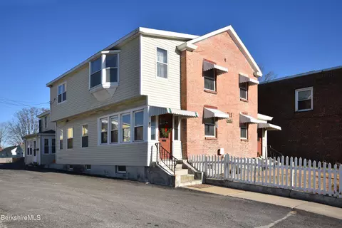 319 Fenn St, Pittsfield, MA 01201