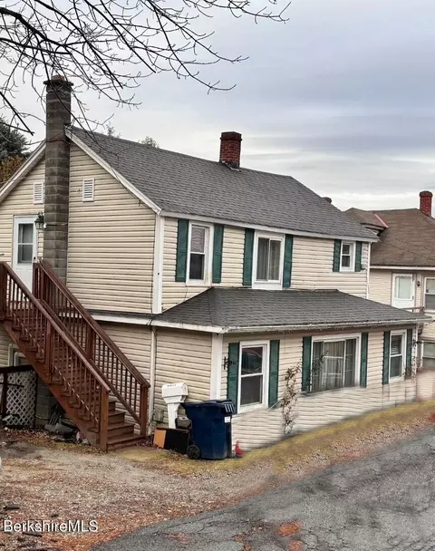 39 Victory Ter, Adams, MA 01220
