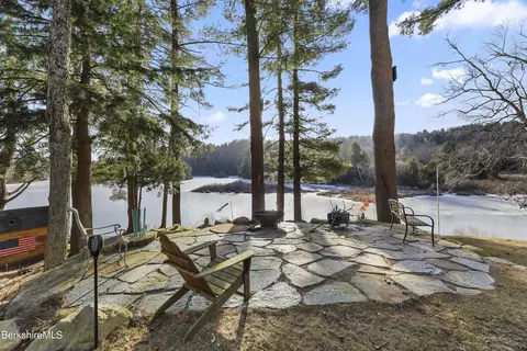 1831 N Main Rd, Otis, MA 01253