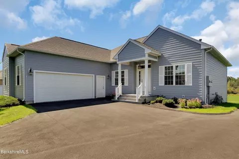 110 River Birch Ln, Dalton, MA 01226