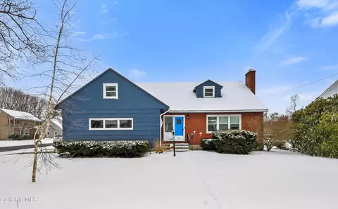 82 Cambridge Ave, Pittsfield, MA 01201