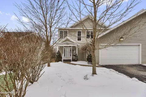 67 Alpine Trl, Pittsfield, MA 01201