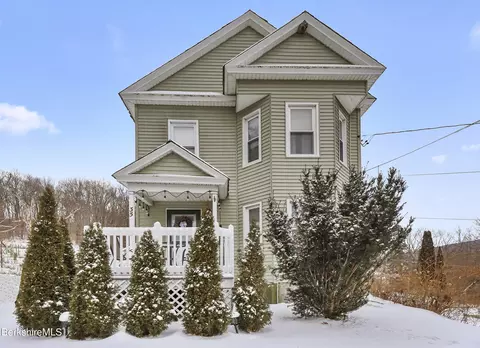 35 Whitman St, North Adams, MA 01247