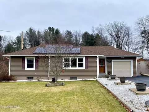 433 Lebanon Ave, Pittsfield, MA 01201