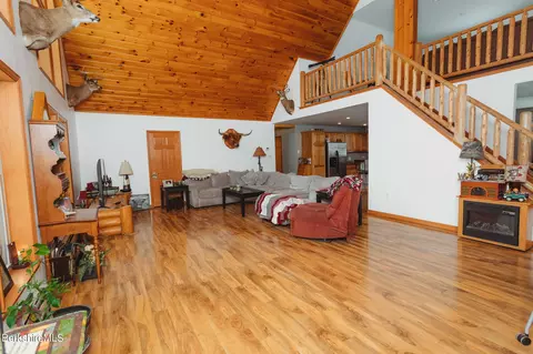Bedroom - 123 Davis Mine Rd, Rowe, MA 01367 photo 1 of 8