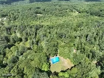271 Martindale Rd, Bernardston, MA 01337