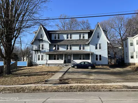 9 Dalton Ave, Pittsfield, MA 01201