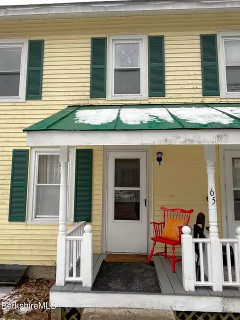 65 Carson Ave, Clarksburg, MA 01247