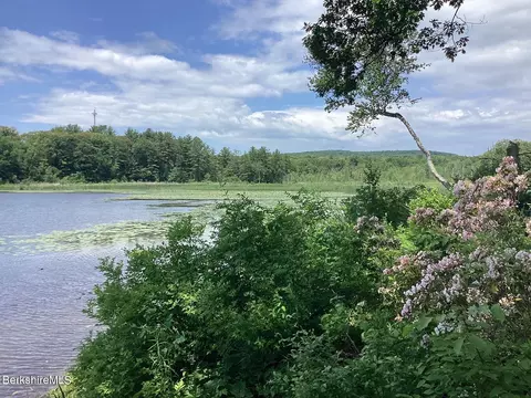 0 Waterview Rd, West Stockbridge, MA 01266