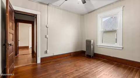 16-18 Pine St, Pittsfield, MA 01201 photo 12