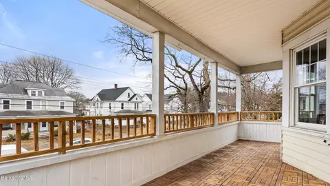 16-18 Pine St, Pittsfield, MA 01201 photo 18