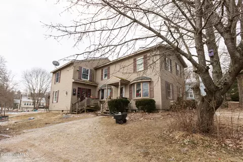 7 Golden Hill Rd, Lenox, MA 01240
