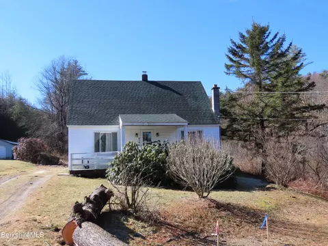 816 Walker St, Clarksburg, MA 01247