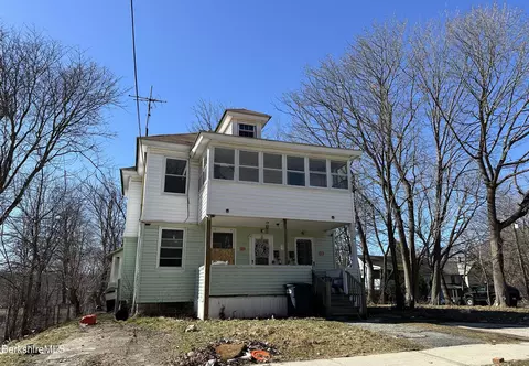 101 Daniels Ave, Pittsfield, MA 01201