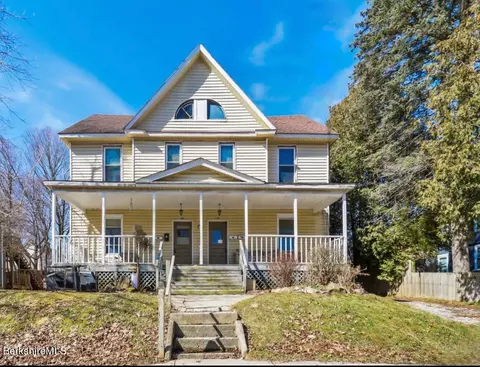 124-126 Appleton Ave, Pittsfield, MA 01201