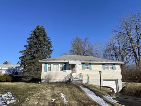 171 Connecticut Ave, Pittsfield, MA 01201