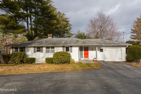 60 Partridge Rd, Pittsfield, MA 01201