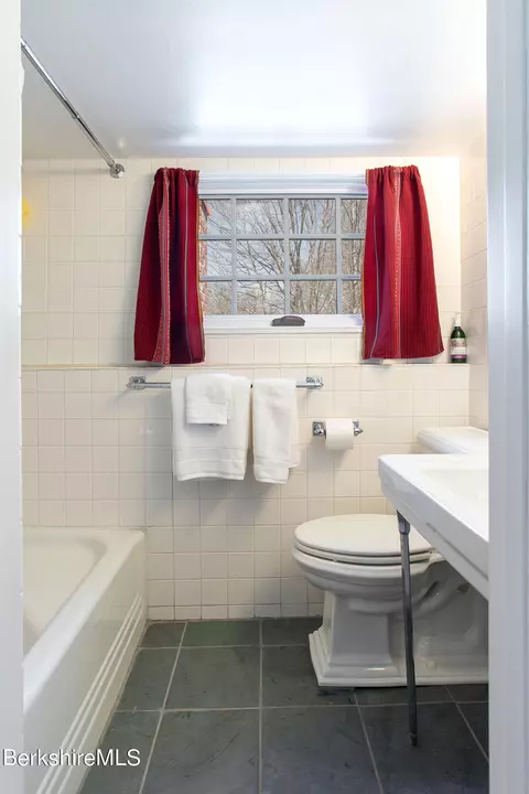960 S Undermountain Rd, Sheffield, MA 01257 photo 19