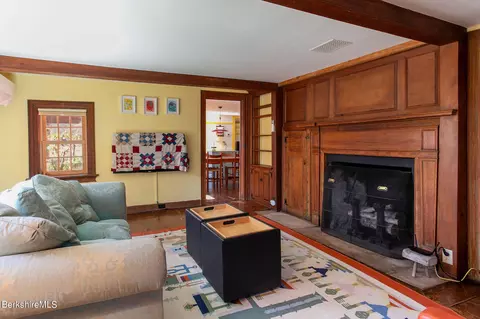960 S Undermountain Rd, Sheffield, MA 01257 photo 5