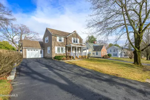 80 Somerset Ave, Pittsfield, MA 01201