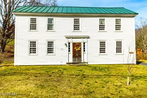 300 Conway Rd, Deerfield, MA 01342