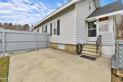 Exterior - 45 Backman Ave, Pittsfield, MA 01201 photo 5 of 9