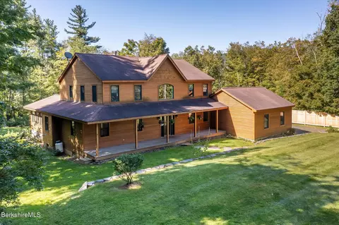 127 Lime Kiln Rd, Lenox, MA 01240