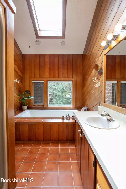 Bath - 109 Sequena Dr, Otis, MA 01253 photo 1 of 3