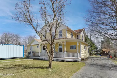 145 Pine St #2, Lee, MA 01238
