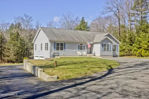 495 W Center Rd, Otis, MA 01253